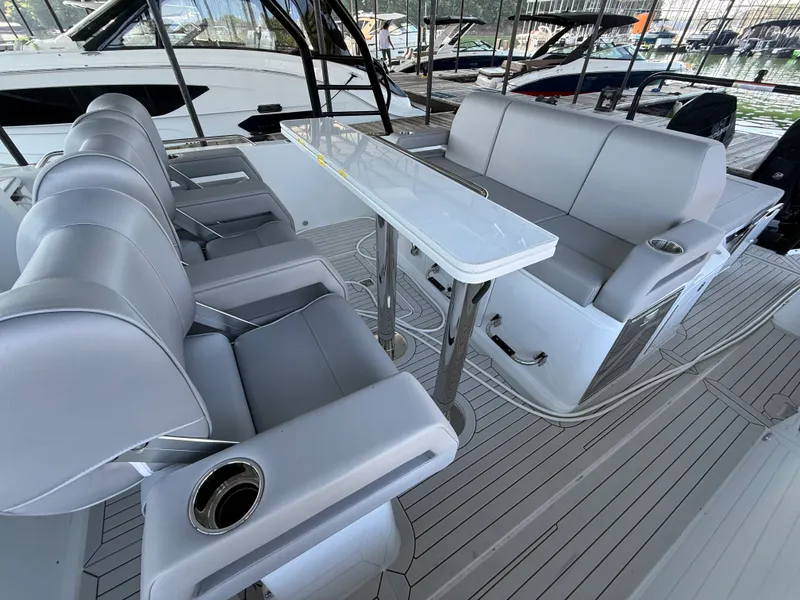 Slide: The Image of Cruisers 38 VTR 2026 - 11
