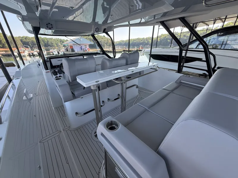 Slide: The Image of Cruisers 38 VTR 2026 - 8