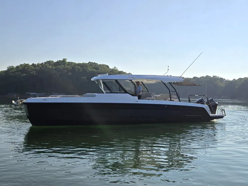 The Image of Cruisers 38 VTR 2026 - 0