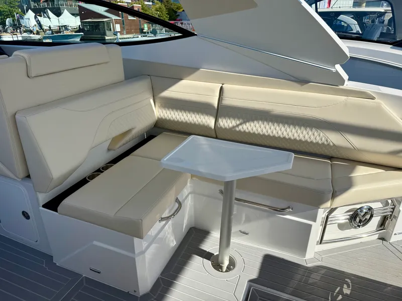 Slide: The Image of Cruisers 38 GLS Outboard 2027 - 15