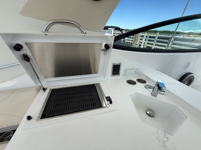 Slide: The Image of Cruisers 38 GLS Outboard 2027 - 7