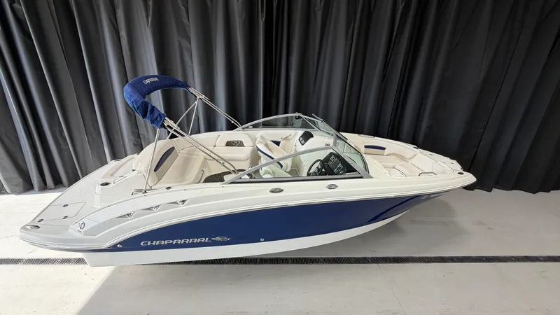 Slide: The Image of Chaparral 224 SUNESTA 2008 - 1