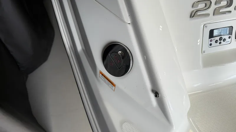 Slide: The Image of Chaparral 224 SUNESTA 2008 - 14