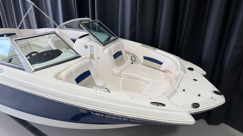 Slide: The Image of Chaparral 224 SUNESTA 2008 - 4