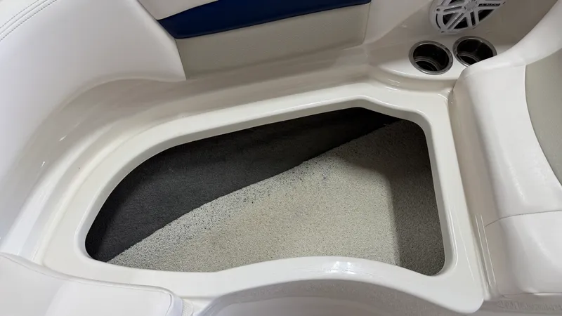 Slide: The Image of Chaparral 224 SUNESTA 2008 - 65