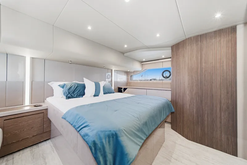 Slide: The Image of Cruisers 50 FLY 2027 - 75
