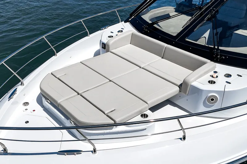 Slide: The Image of Cruisers 50 FLY 2027 - 31