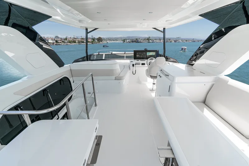 Slide: The Image of Cruisers 50 FLY 2027 - 34