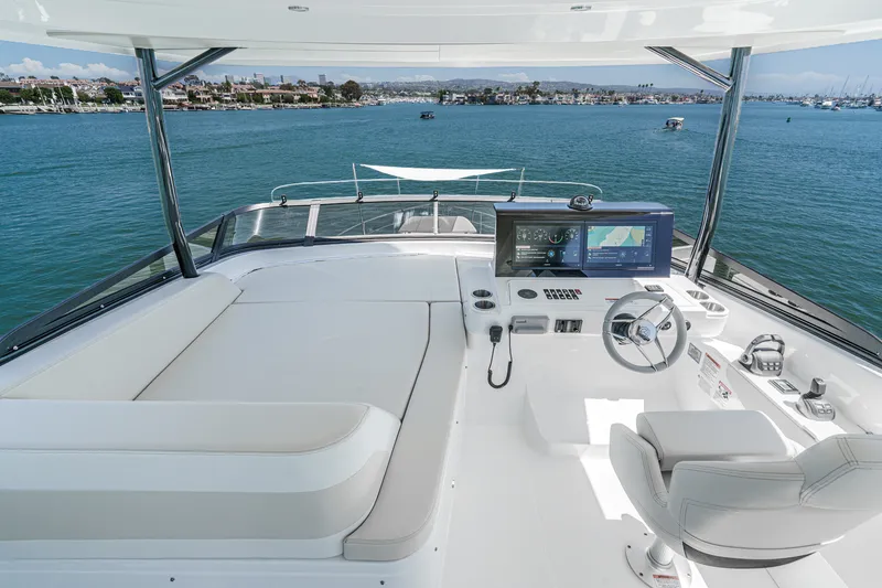 Slide: The Image of Cruisers 50 FLY 2027 - 35