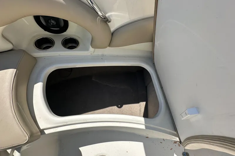 Slide: The Image of Stingray 234 LR 2016 - 86