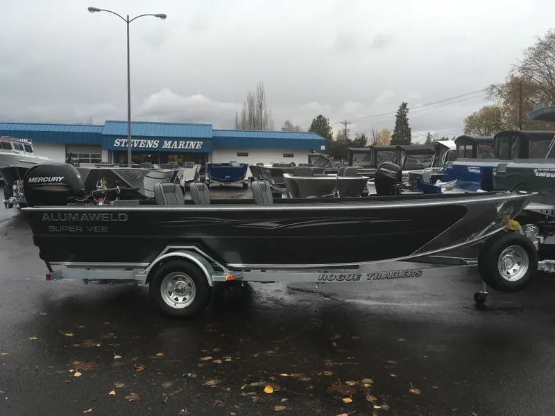 Slide: The Image of 2018 Alumaweld Super Vee boat on Rogue Trailer at Stevens Marine. - 5