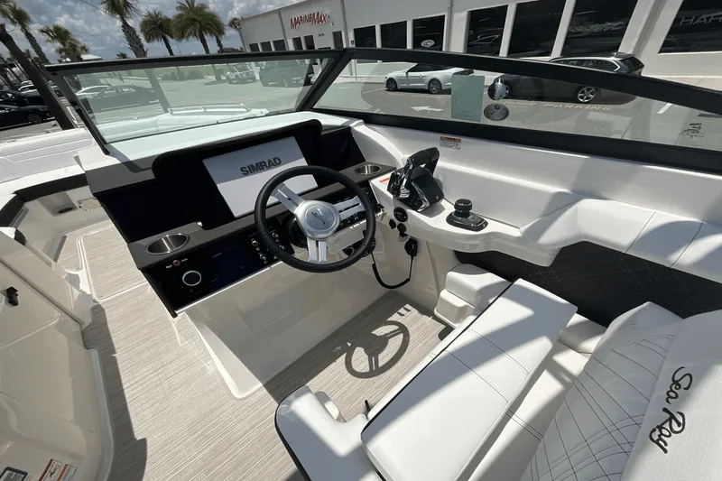 Slide: The Image of Sea Ray SDX 290 Outboard 2026 - 25