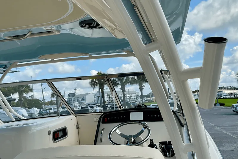 Slide: The Image of Grady-White Freedom 307 2025 - 29