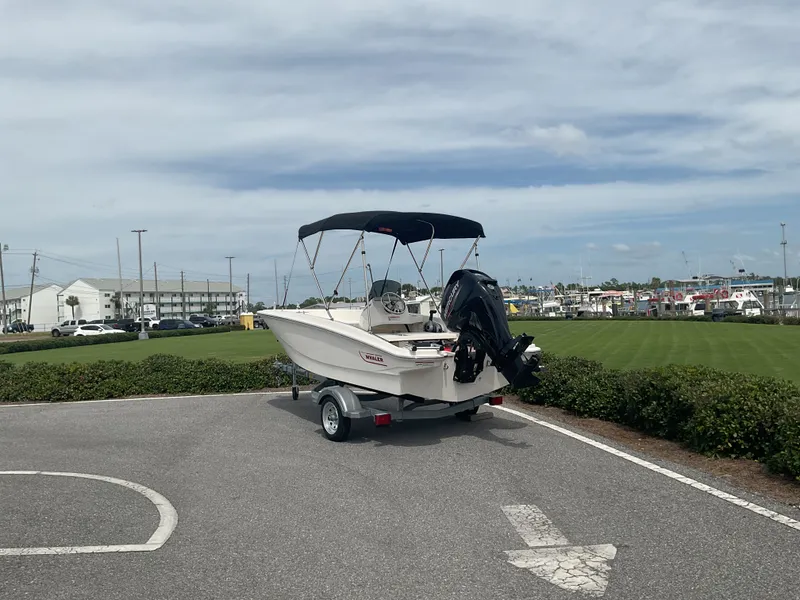 Slide: The Image of Boston Whaler 130 Super Sport 2025 - 28