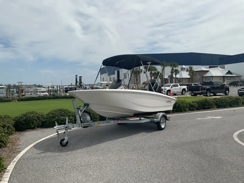 Slide: The Image of Boston Whaler 130 Super Sport 2025 - 4