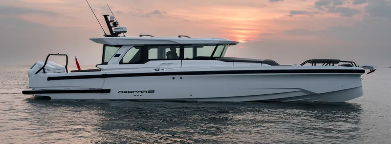 The Image of Axopar 38 XC Cross Cabin 2026 - 0