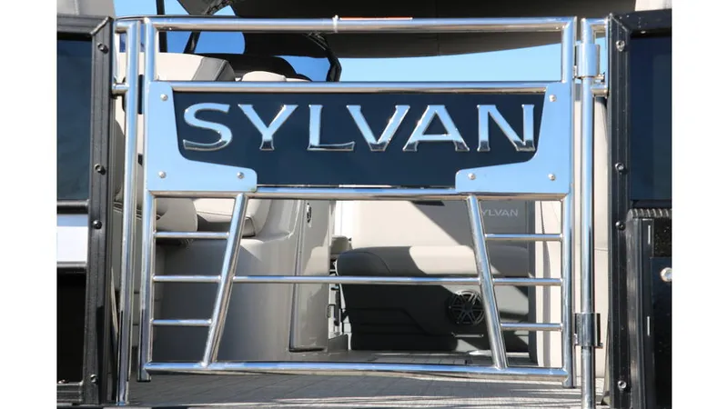 Slide: The Image of Sylvan L3 DLZ Bar Tri-Toon 2025 - 11