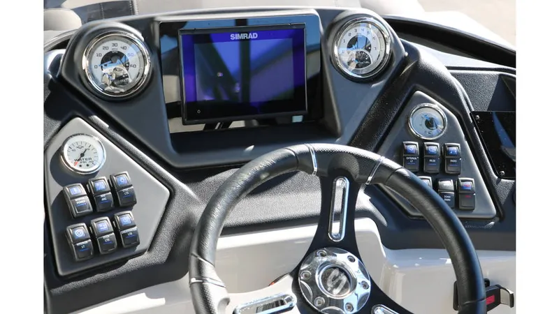 Slide: The Image of Sylvan L3 DLZ Bar Tri-Toon 2025 - 38