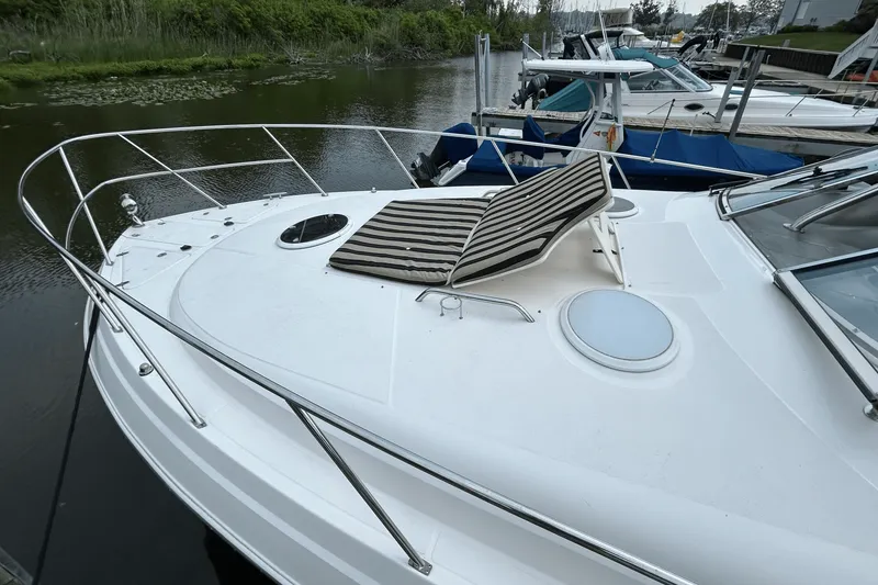 Slide: The Image of Regal 3760 EXPRESS 2010 - 28