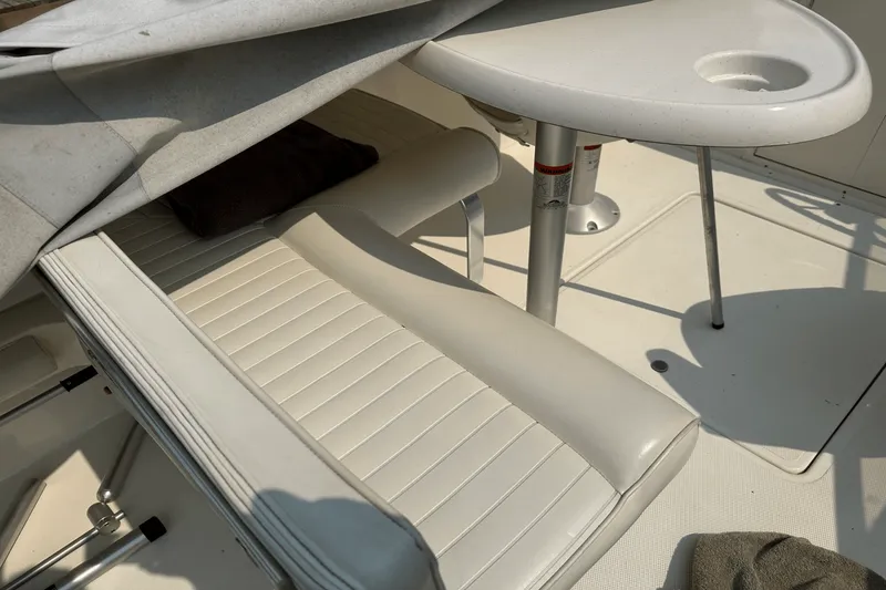 Slide: The Image of Shamrock 260 EXPRESS 2000 - 10