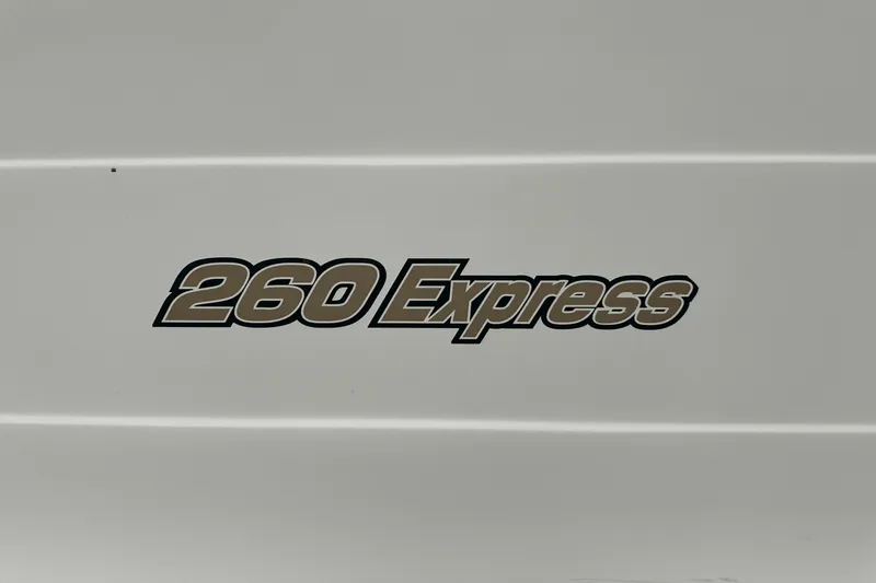 Slide: The Image of Shamrock 260 EXPRESS 2000 - 29