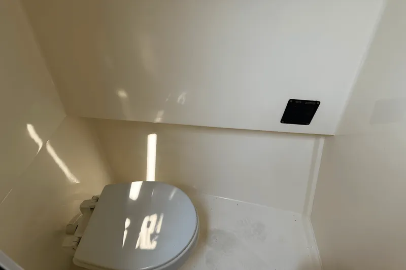 Slide: The Image of Shamrock 260 EXPRESS 2000 - 40