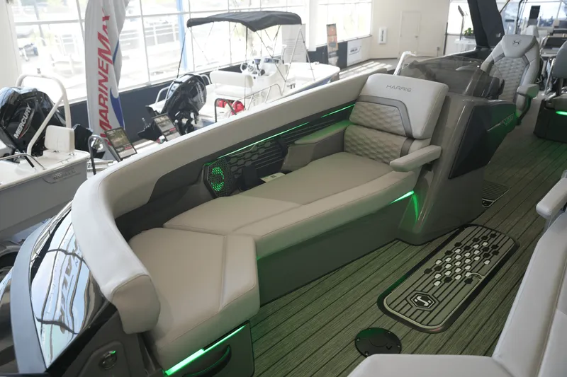 Slide: The Image of Harris 250 Crowne 2025 - 9