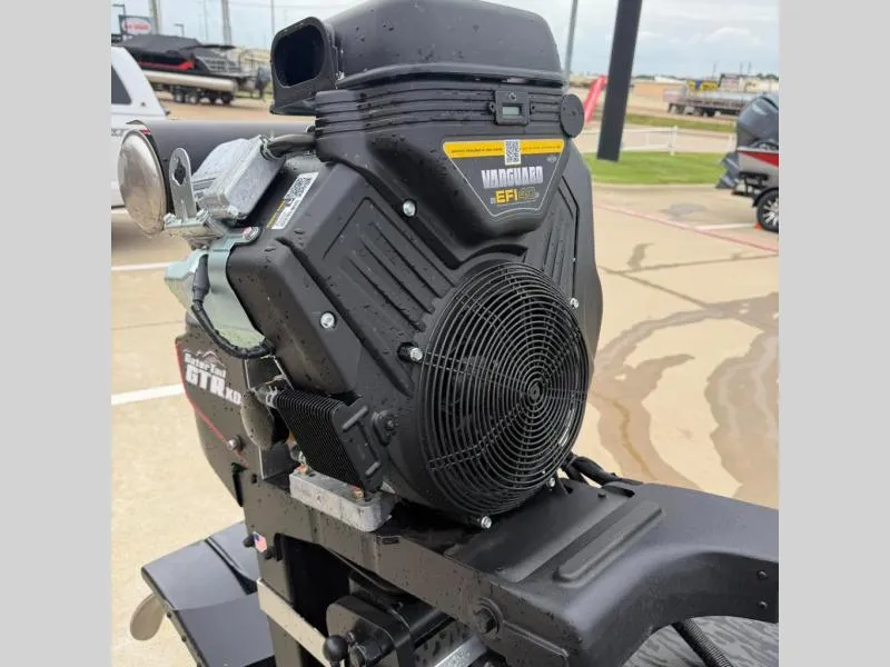 Slide: The Image of Gator-Tail 17/50 Mid-Deck Savage 2026 - 2