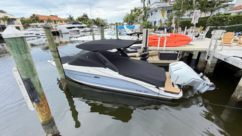 The Image of Sea Ray 280 SXO 2025 - 0