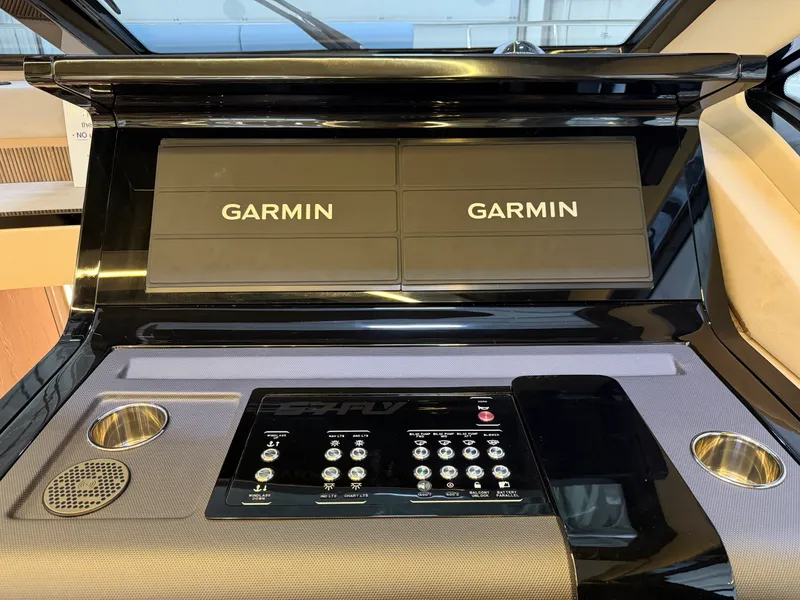 Slide: The Image of Cruisers 57 FLY 2026 - 50