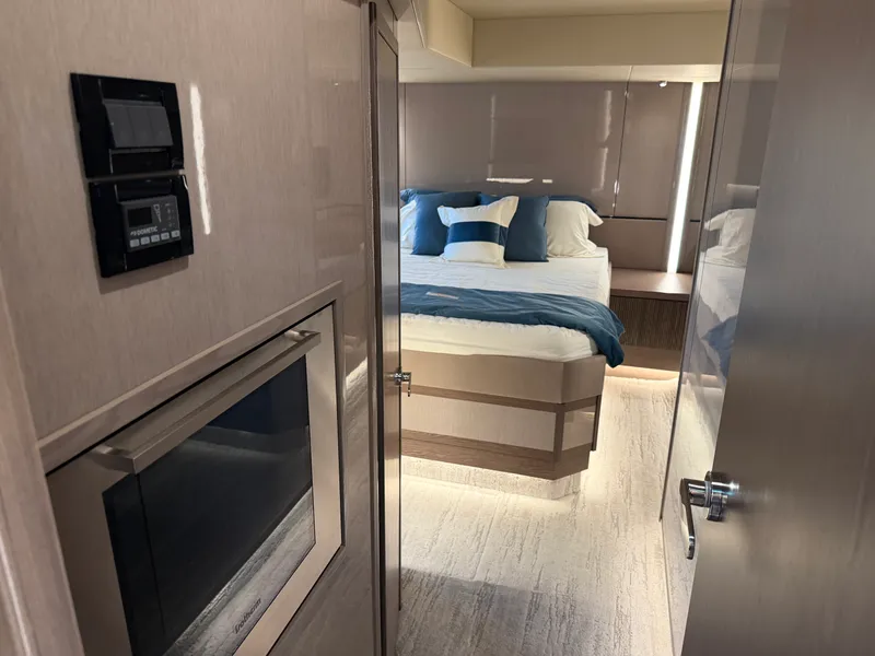 Slide: The Image of Cruisers 57 FLY 2026 - 66