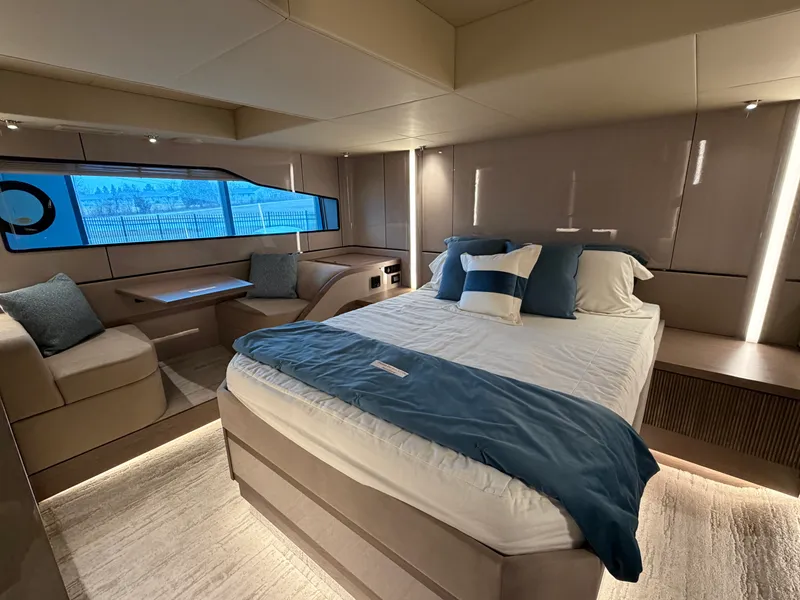 Slide: The Image of Cruisers 57 FLY 2026 - 69