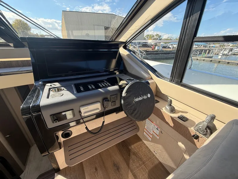 Slide: The Image of Cruisers Yachts 57 FLY 2026 - 24