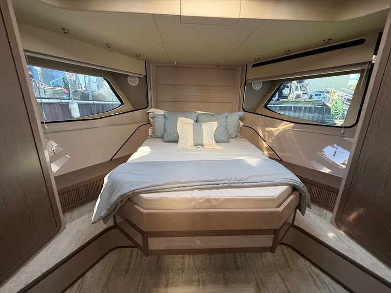 Slide: The Image of Cruisers Yachts 57 FLY 2026 - 28