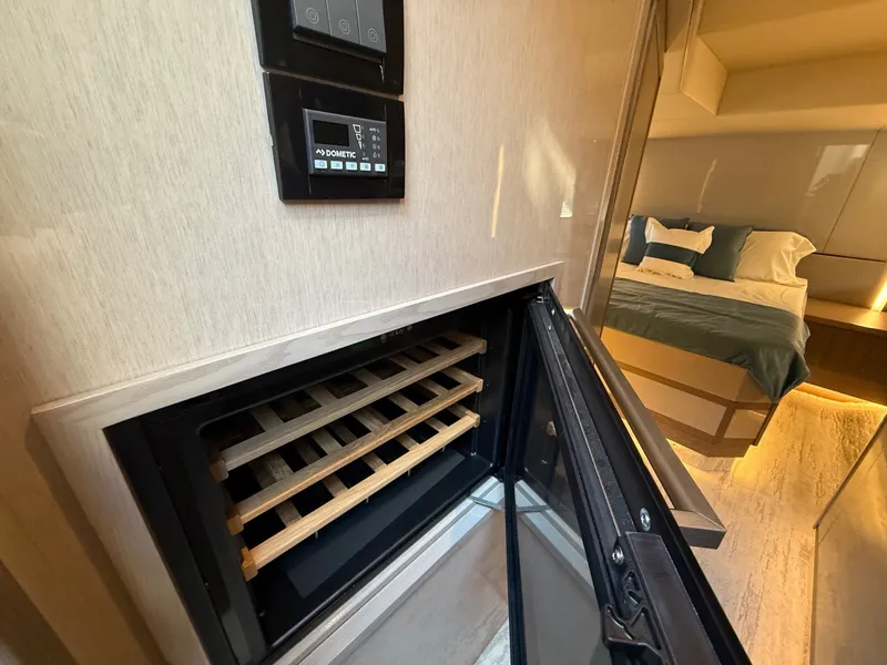 Slide: The Image of Cruisers Yachts 57 FLY 2026 - 40