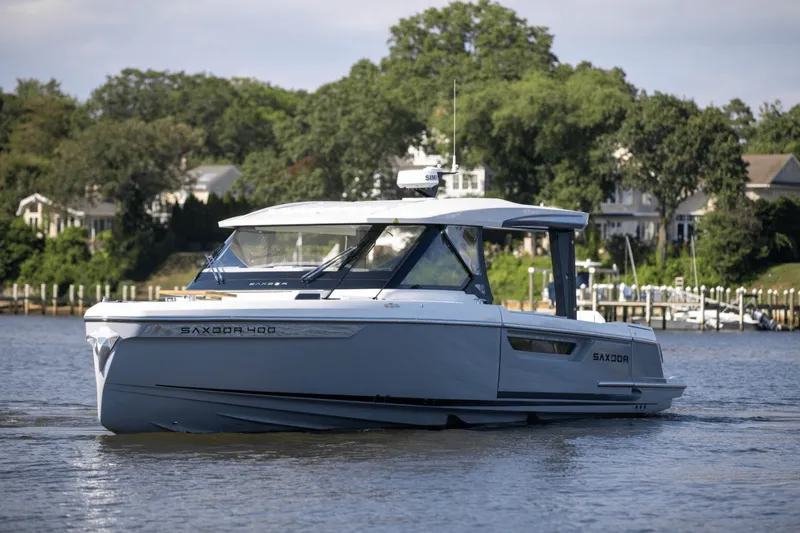 Slide: The Image of Saxdor 400 GTO 2025 - 23