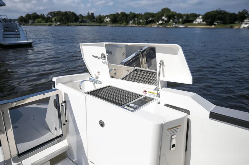 Slide: The Image of Saxdor 400 GTO 2025 - 34