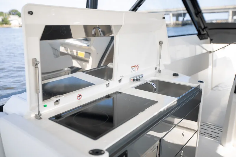 Slide: The Image of Saxdor 400 GTO 2025 - 42