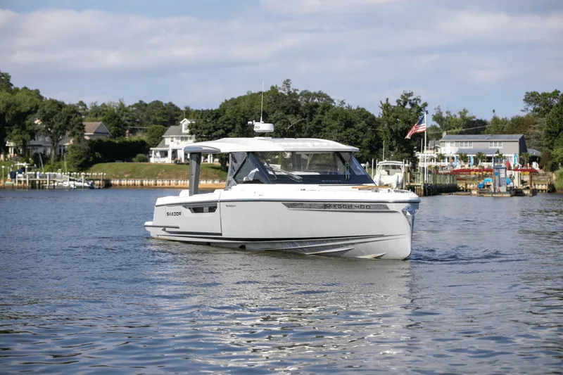 Slide: The Image of Saxdor 400 GTO 2025 - 5