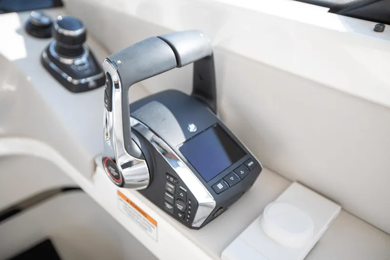 Slide: The Image of Saxdor 400 GTO 2025 - 52