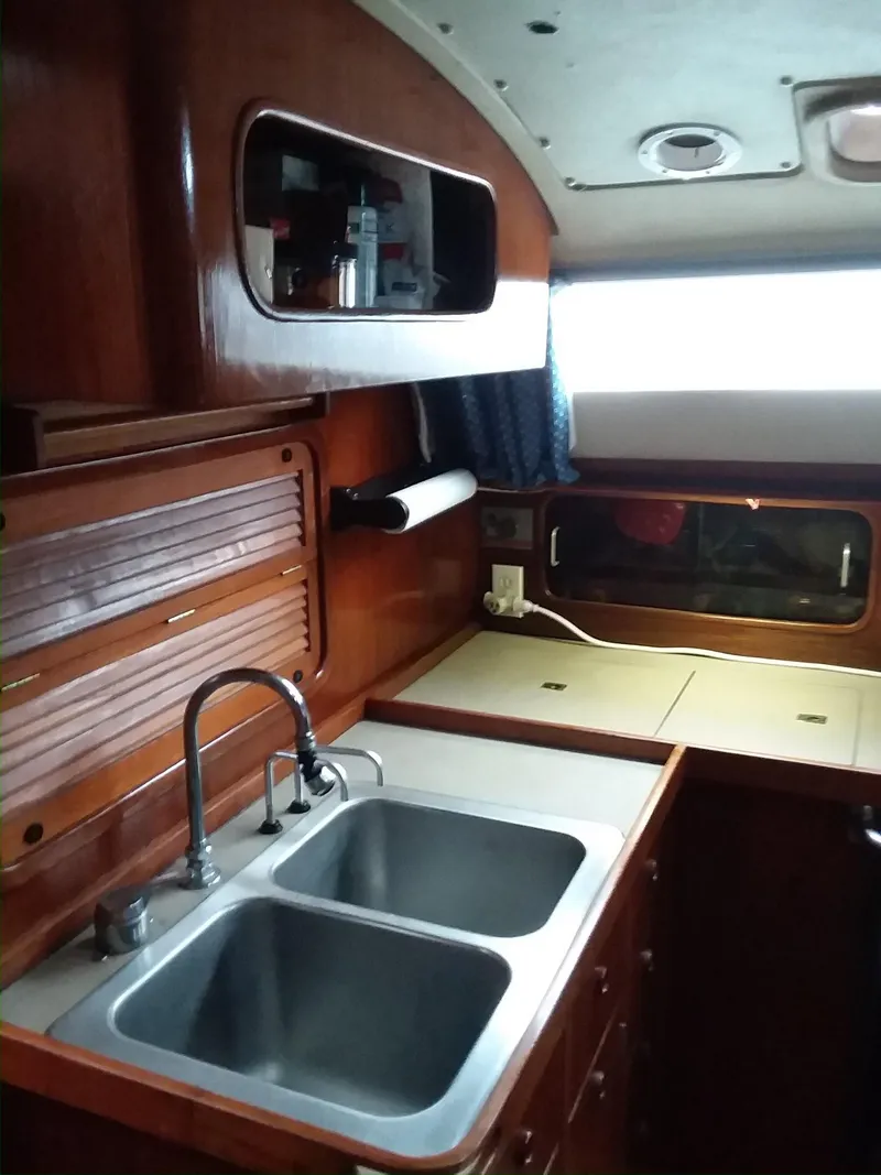 Slide: The Image of Galley Sink - 8
