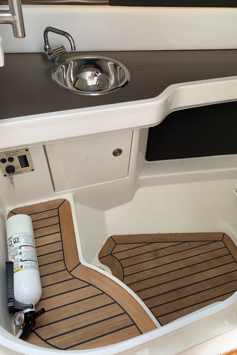 Slide: The Image of Head vanity - 33