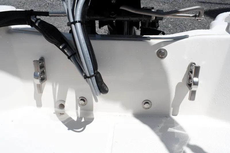 Slide: The Image of Boston Whaler 130 Super Sport 2025 - 12