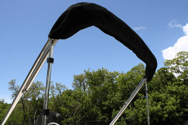 Slide: The Image of Boston Whaler 130 Super Sport 2025 - 28