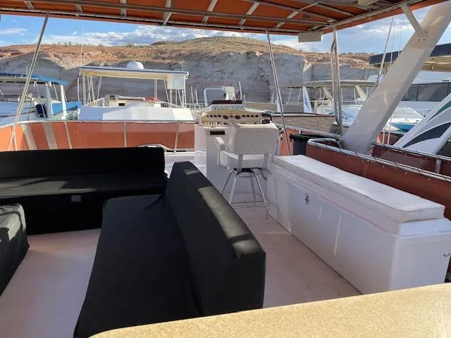 Slide: The Image of Upper deck of a 2007 American Waterways Houseboat Sundancer Trip #17. - 14