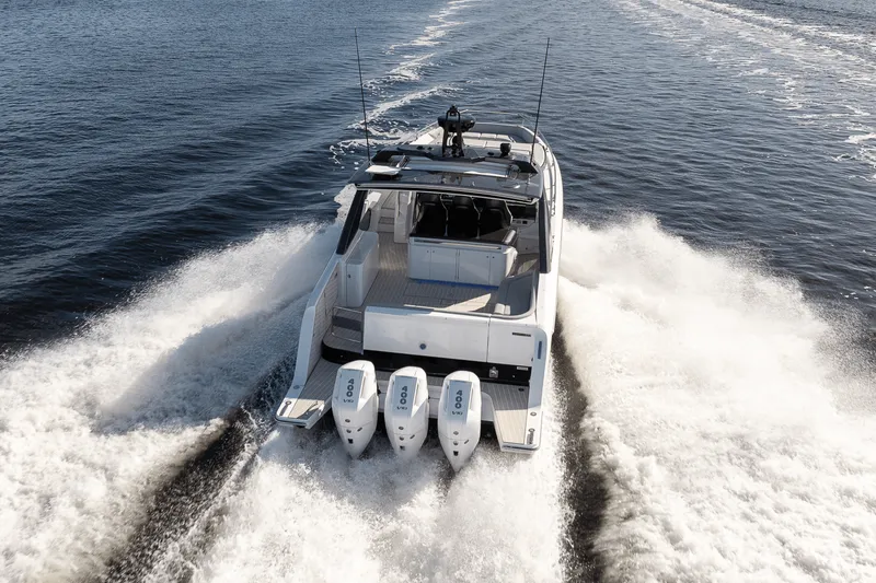 Slide: The Image of Azimut Verve 42 2026 - 47