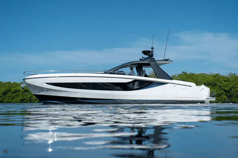 Slide: The Image of Azimut Verve 42 2026 - 40