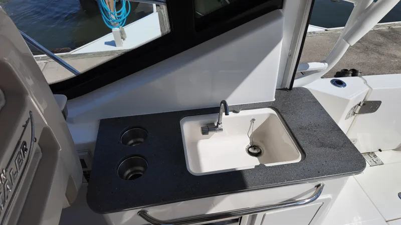 Slide: The Image of Boston Whaler 325 Conquest 2026 - 20