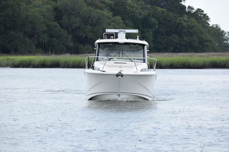 Slide: The Image of Boston Whaler 325 Conquest 2026 - 36