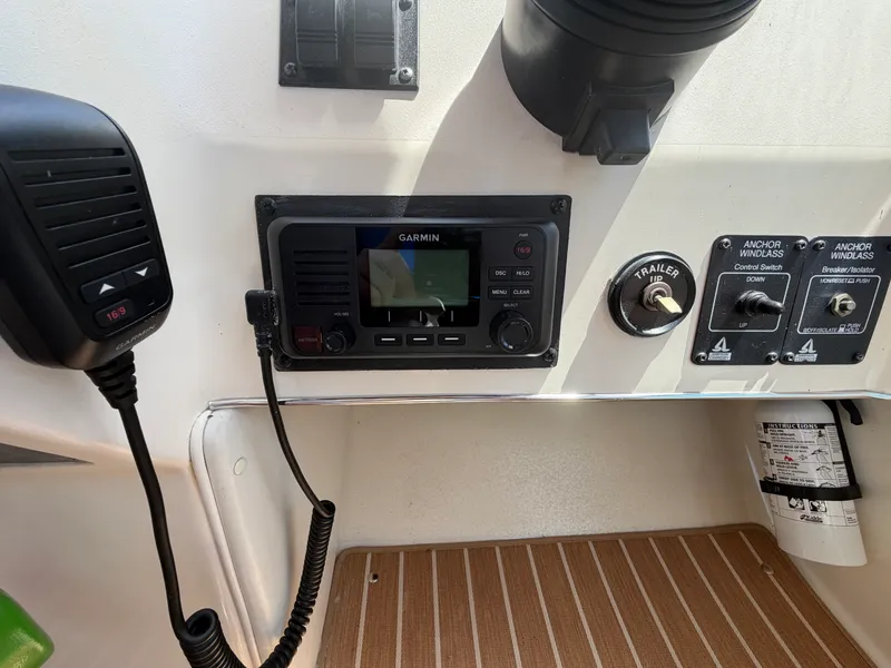 Slide: The Image of Sea Ray 290 SUNDANCER 1996 - 8